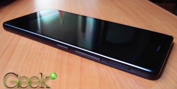 Infinix Zero 2 - right side