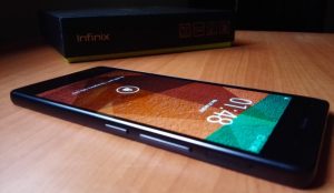 Infinix Zero 2 sideview