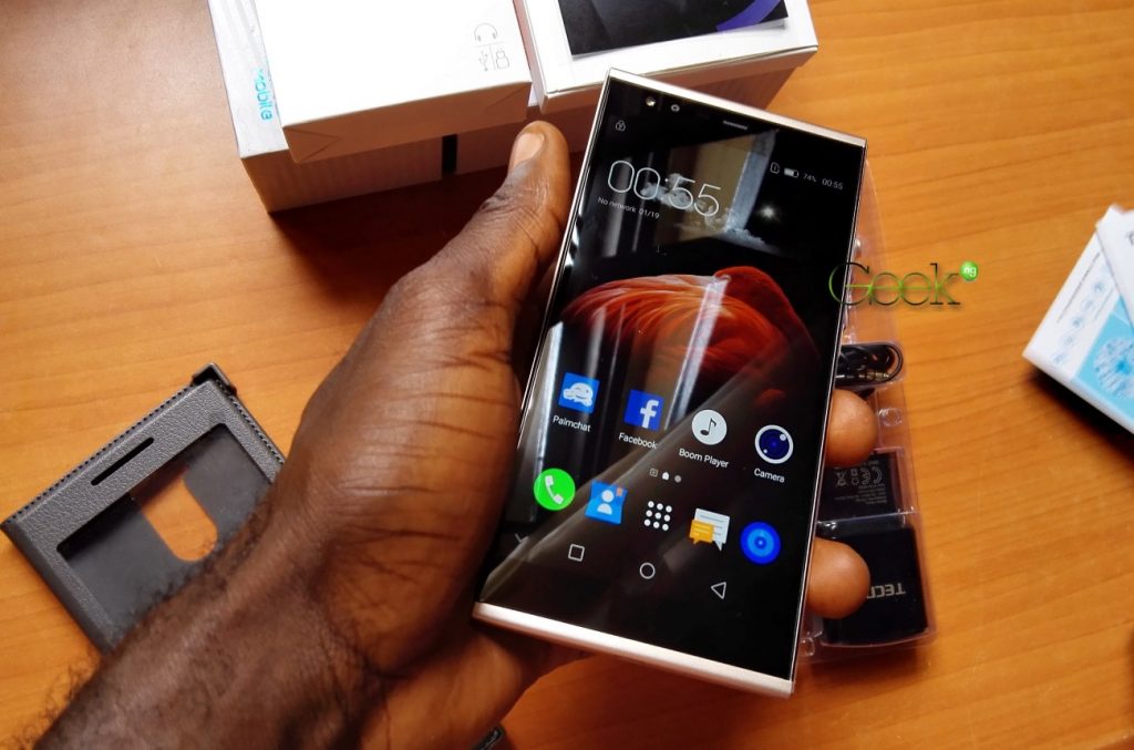 Tecno Phantom 5 UI