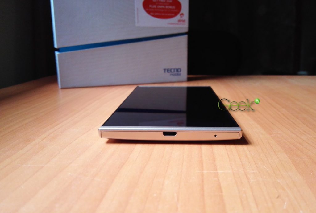 Tecno Phantom 5 bottom