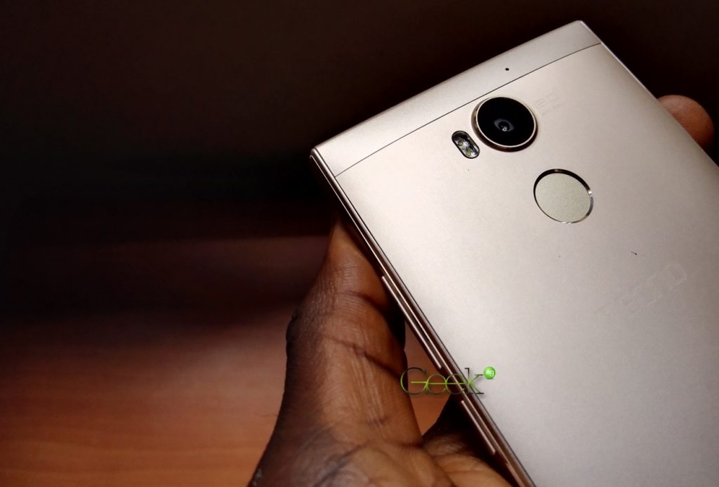 Tecno Phantom 5 fingerprint sensor