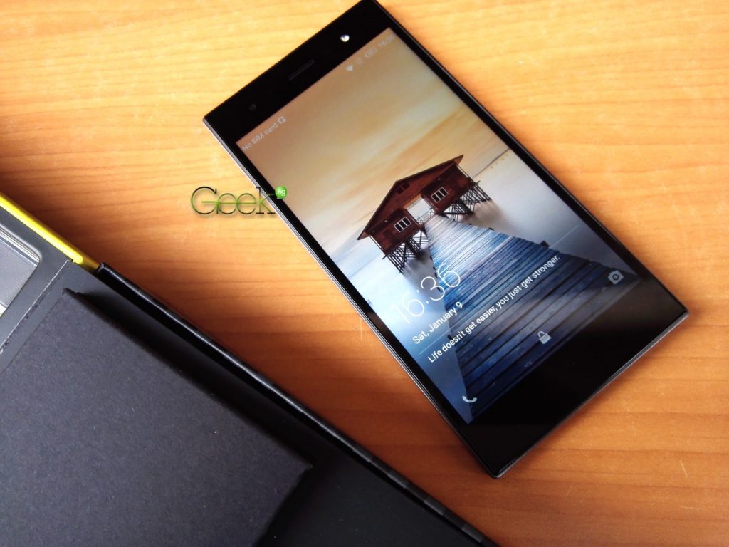 Infinix zero 3 has a 5.5 inch screen