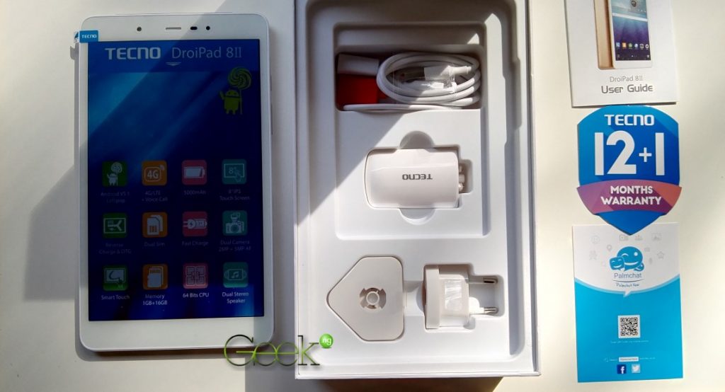 Tecno DroiPad 8D box content