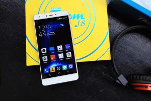 tecno boom j8 display