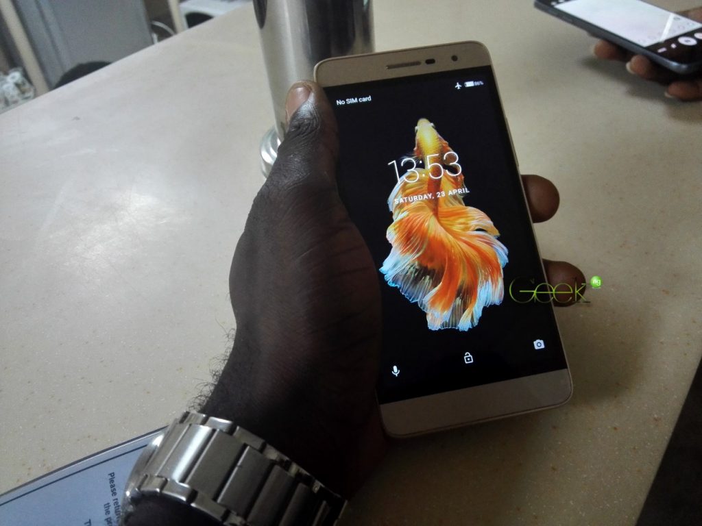 tecno w4 front