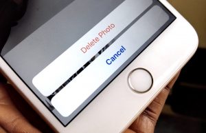 iphone delete photo