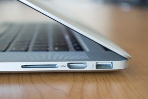 macbook pro usb port