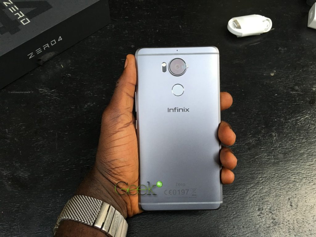 infinix zero 4 plus in hand
