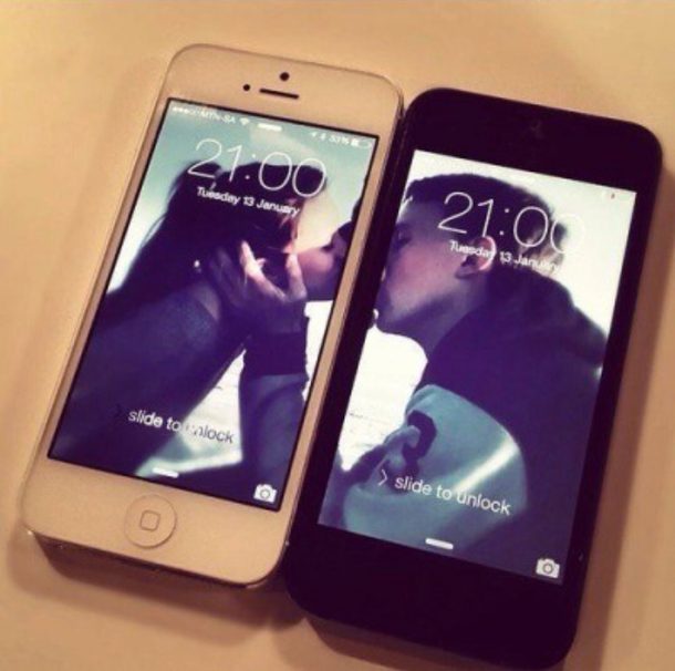 Your Smartphone Addiction Is Ruining Your Relationships