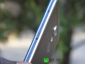 Infinix S2 - right side