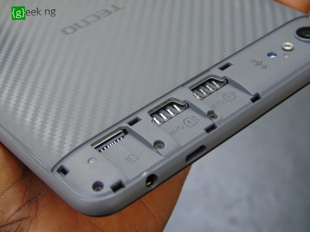 tecno droipad 7D sim slots