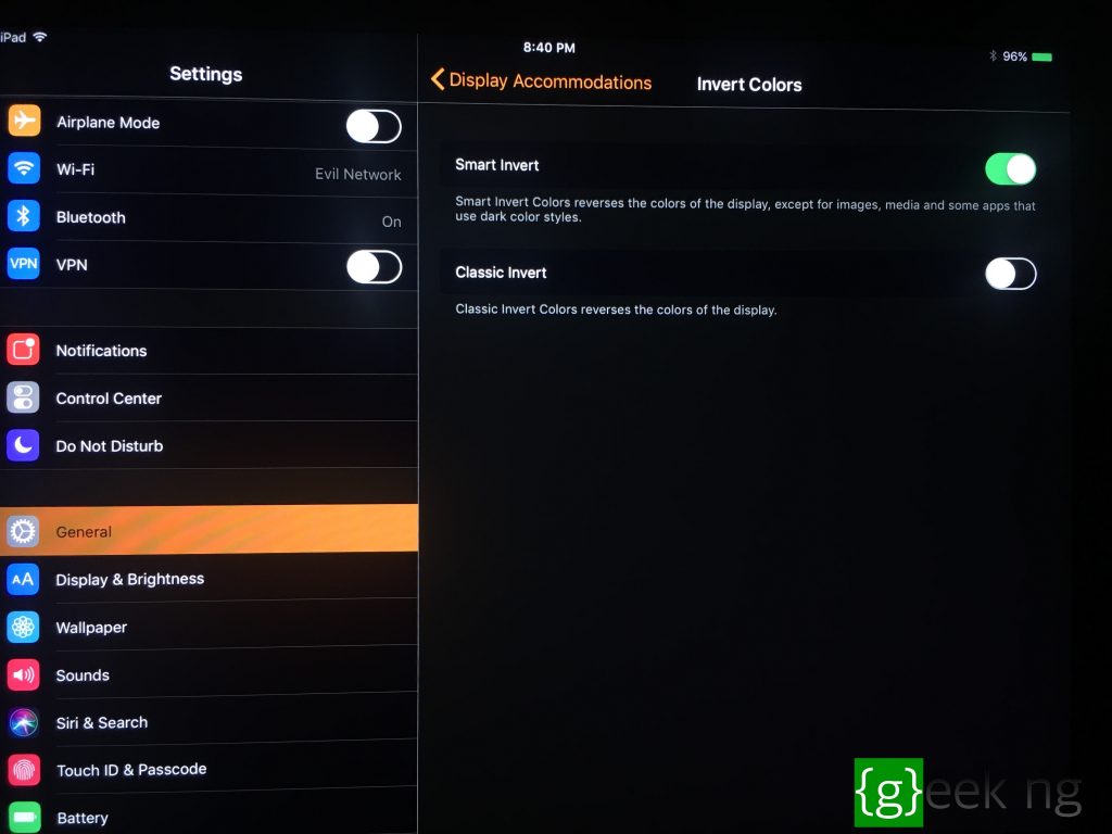 ios 11 dark mode