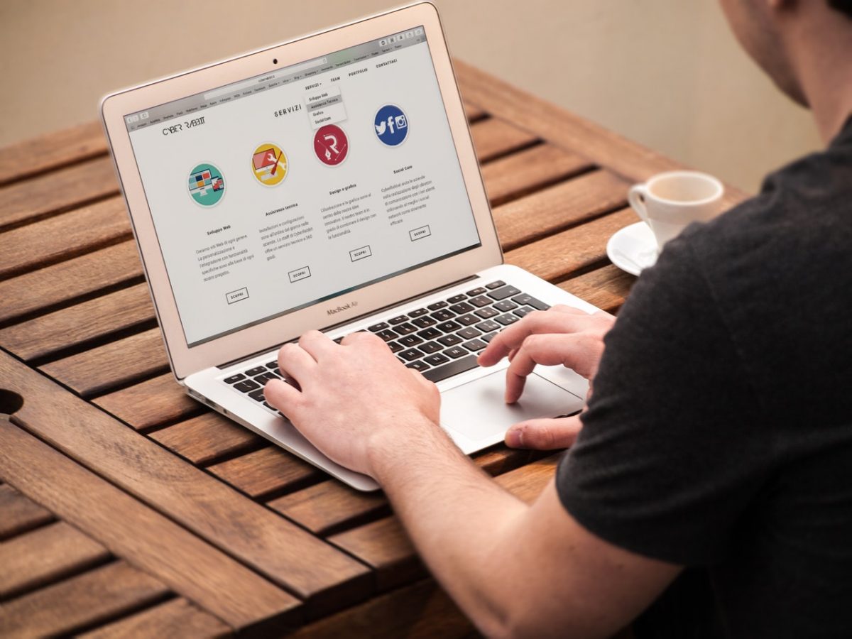 Choosing the Most Suitable Web Host