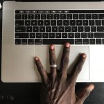 macbook pro 2017 large touchpad