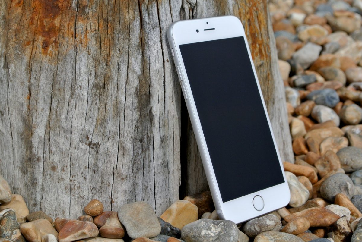 is iphone 6 still worth buying