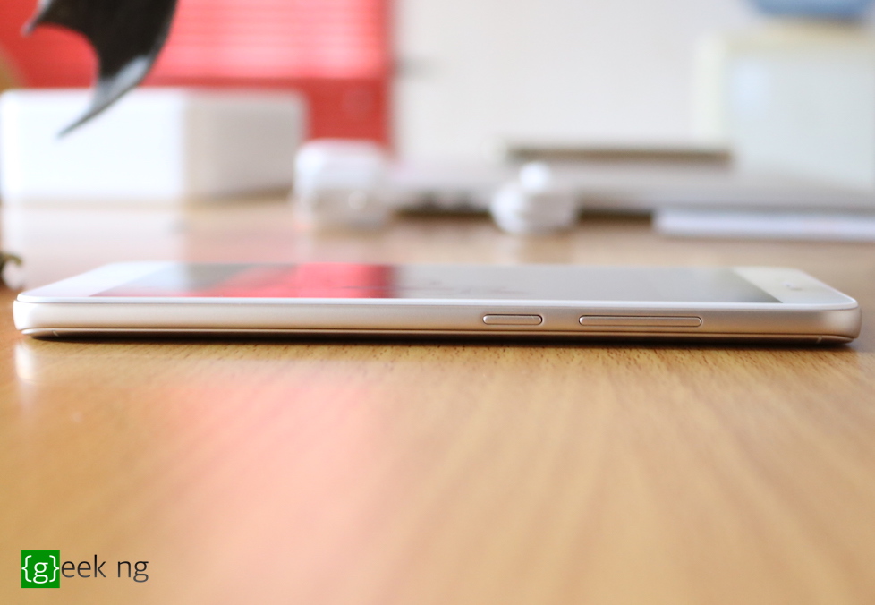 xiaomi redmi note 5a right