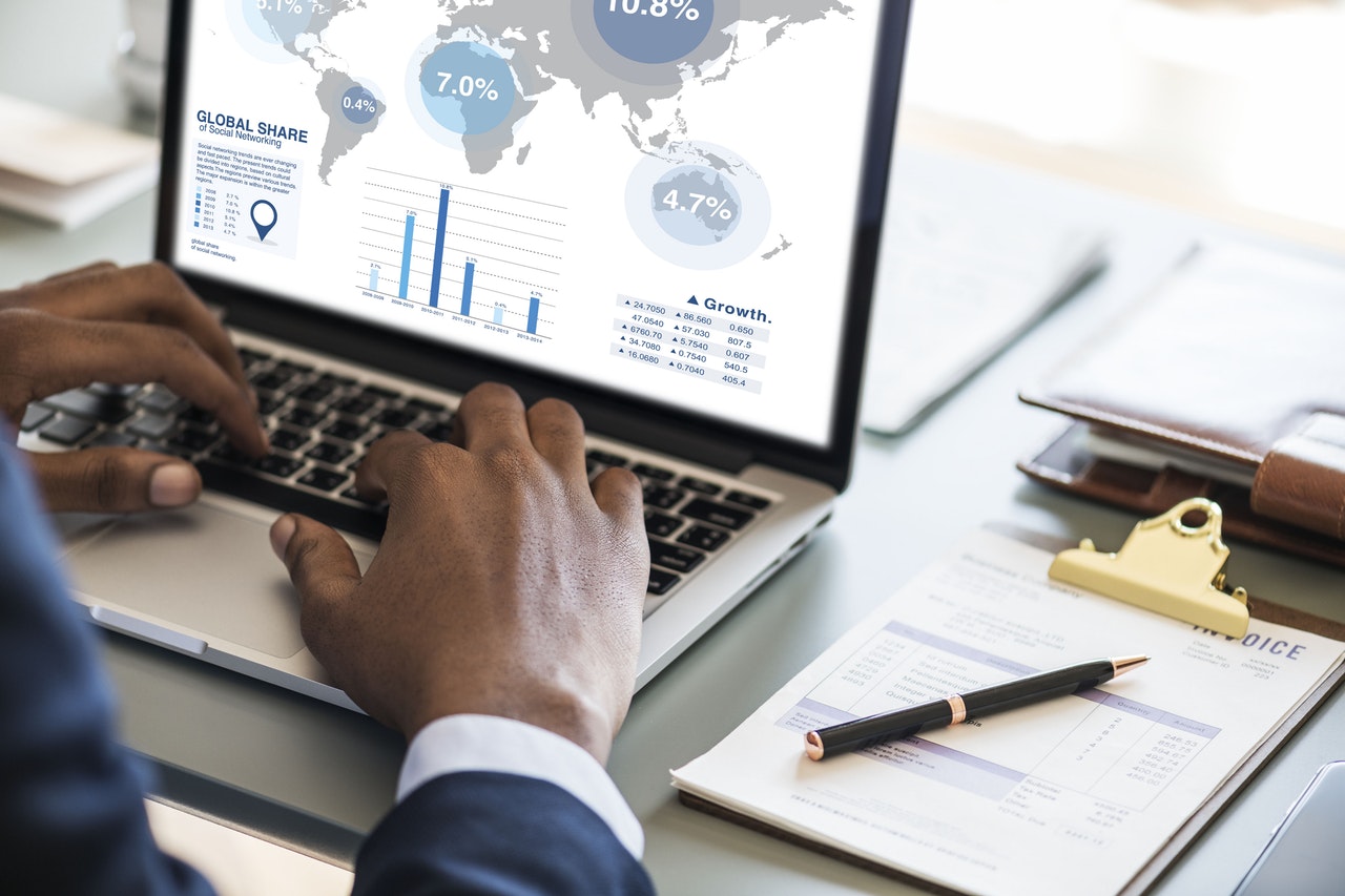 3 Ways Technology Can Improve Communication Between You And Your Clients