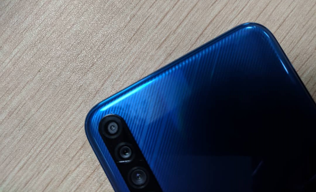 tecno phantom 9