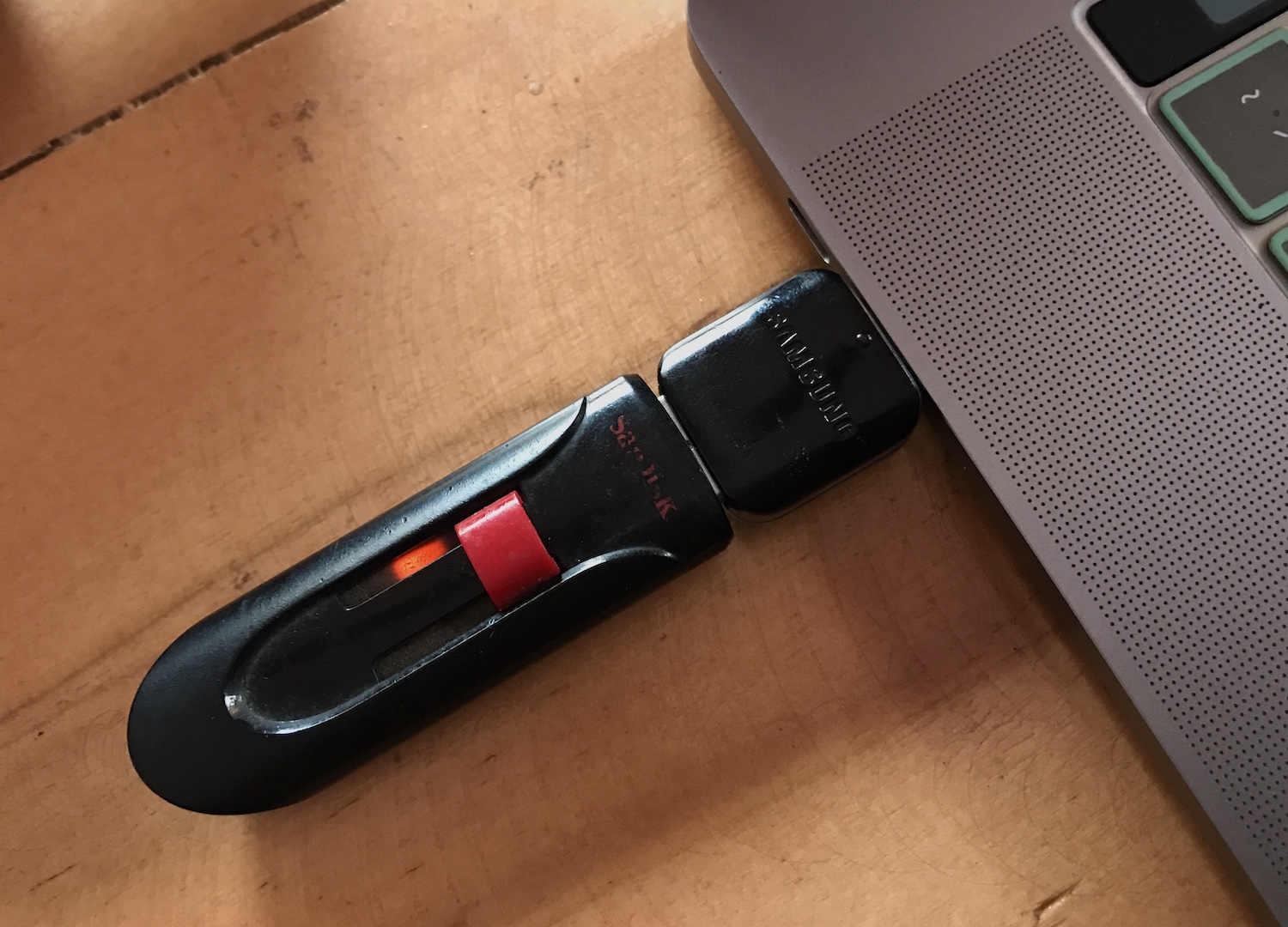 A Brief Guide to Buying USB Drives in Bulk
