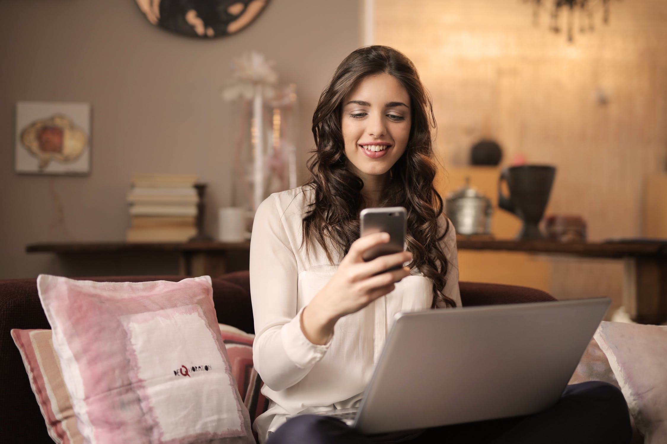 What is The Impact of the Internet in Our Daily life?