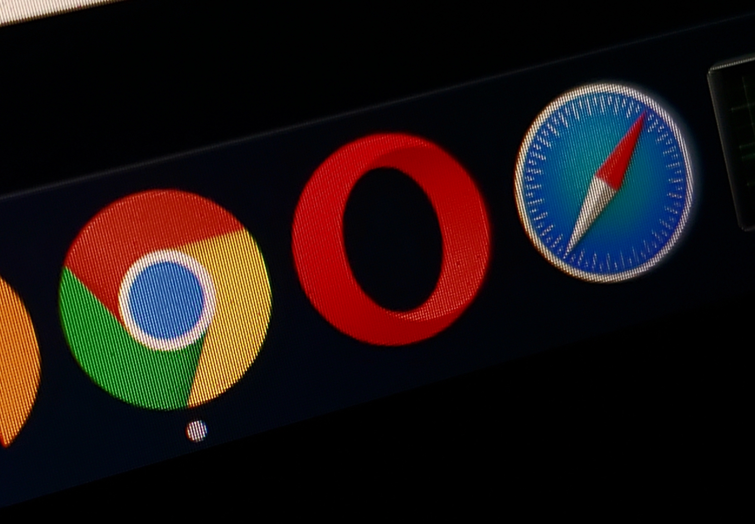 Comparium Makes Cross-Browser Testing Easier