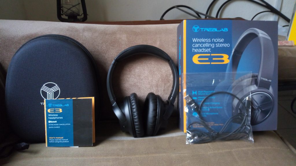 Treblab E3 Package Contents at a glance