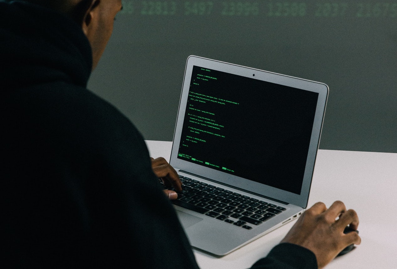 Top Business Cybersecurity Solutions Every Workplace Must Invest In
