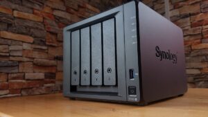 synology ds920+
