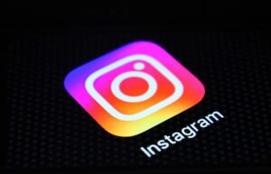 instagram logo
