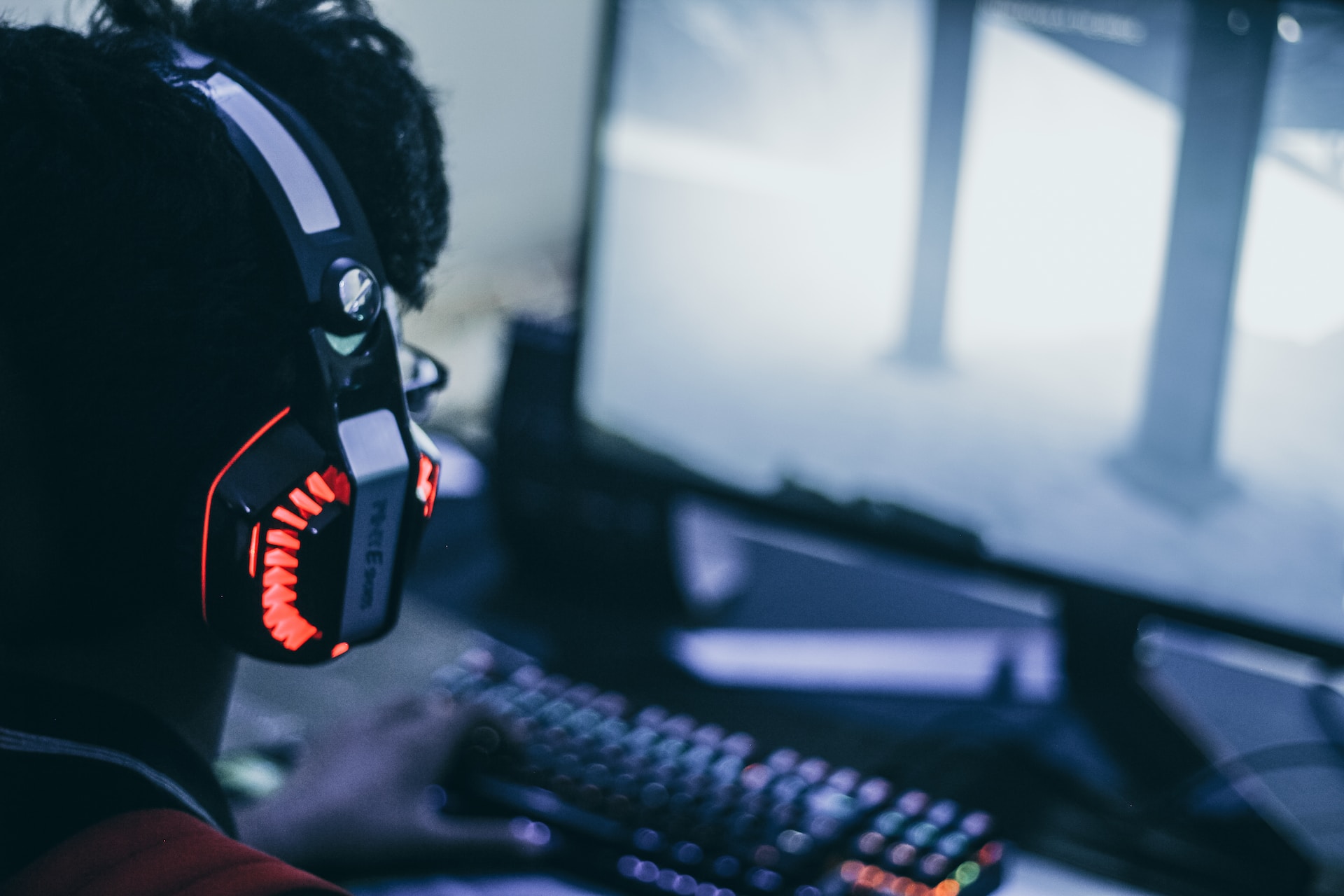 The Social Revolution of Gaming: Connecting Players Worldwide